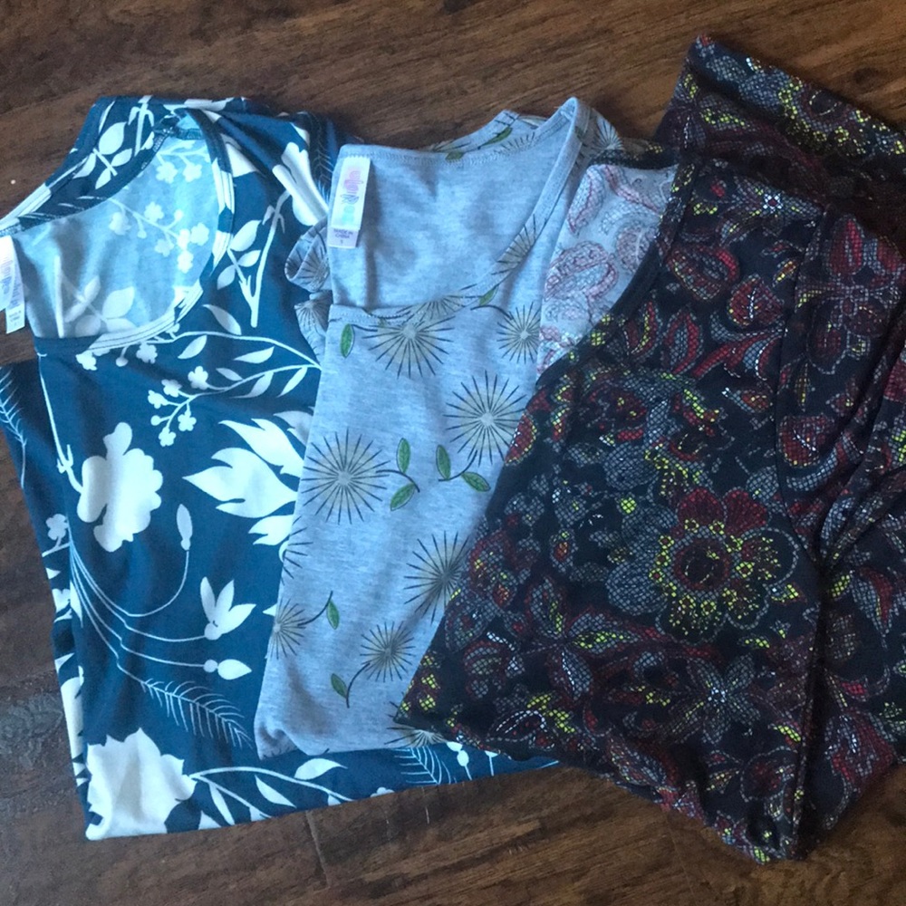 3 Lularoe perfect tees small floral dandelion